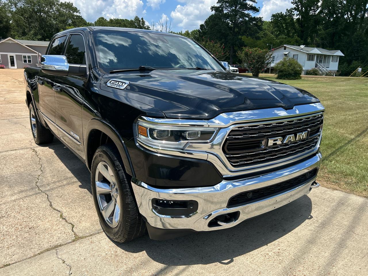 RAM 1500 Limited 4x2 Crew Cab 5'7" Box 2019