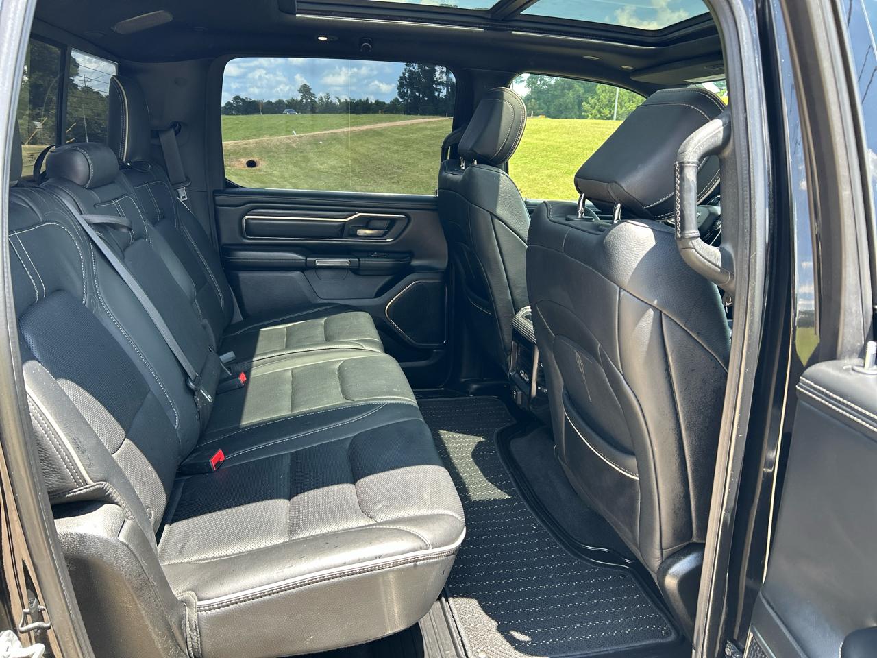 RAM 1500 Limited 4x2 Crew Cab 5'7" Box 2019