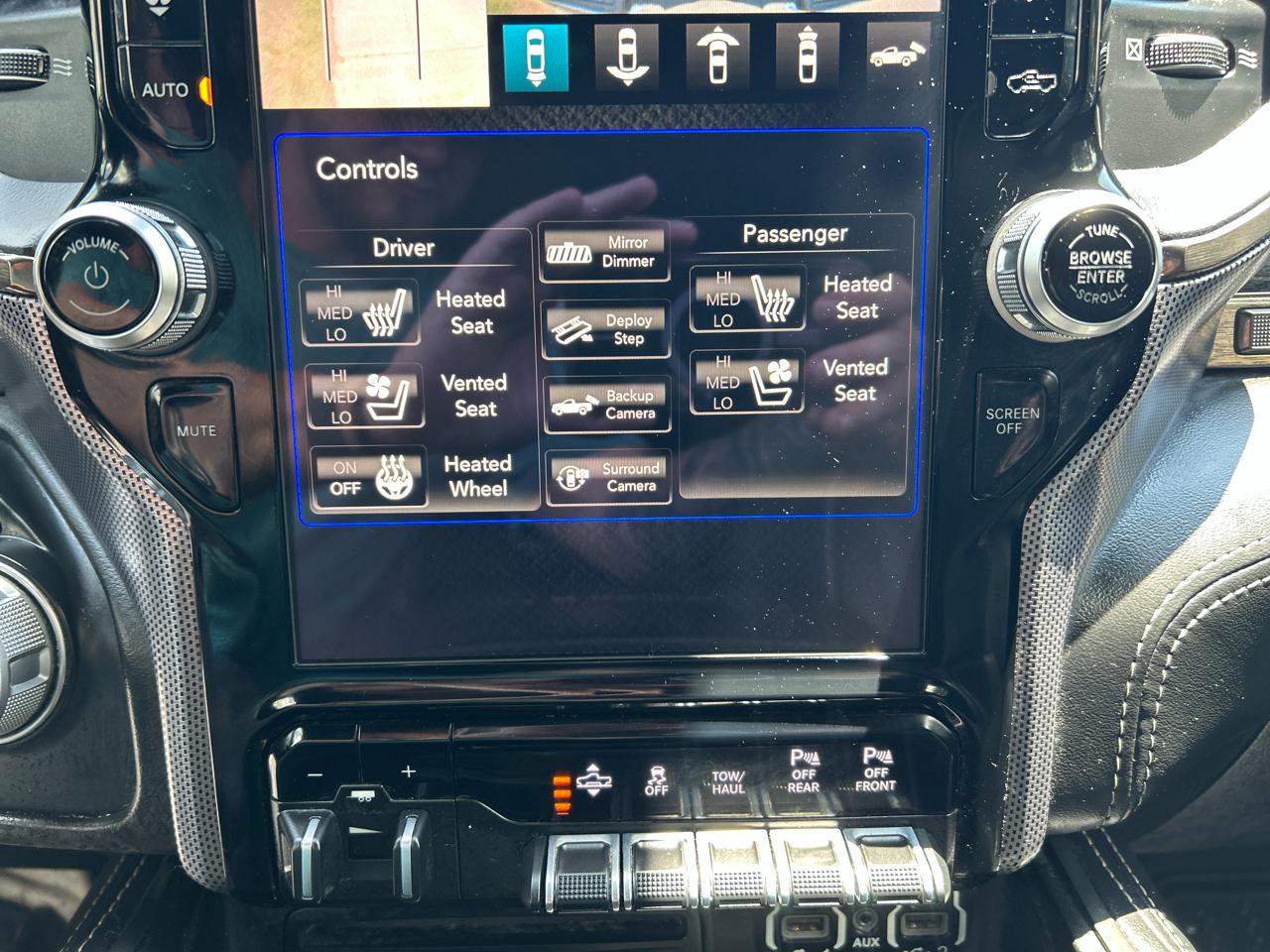 RAM 1500 Limited 4x2 Crew Cab 5'7" Box 2019
