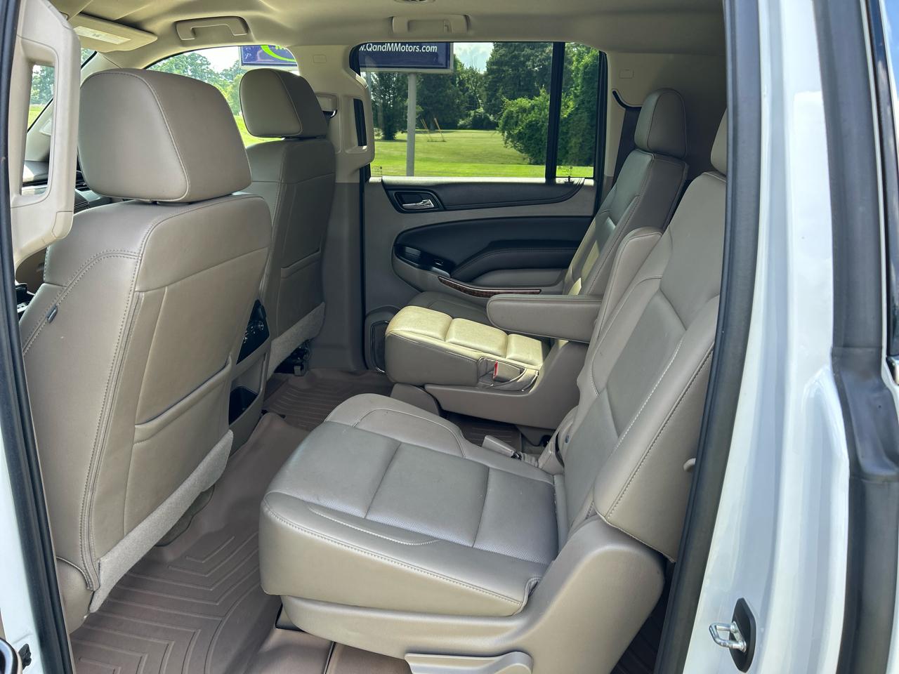 Chevrolet Suburban 4WD 4dr 1500 Premier 2017