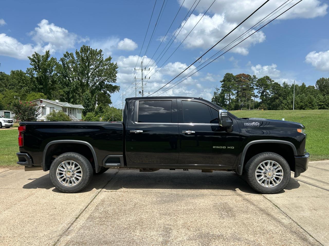Chevrolet Silverado 2500HD 4WD Crew Cab 159" High Country 2021