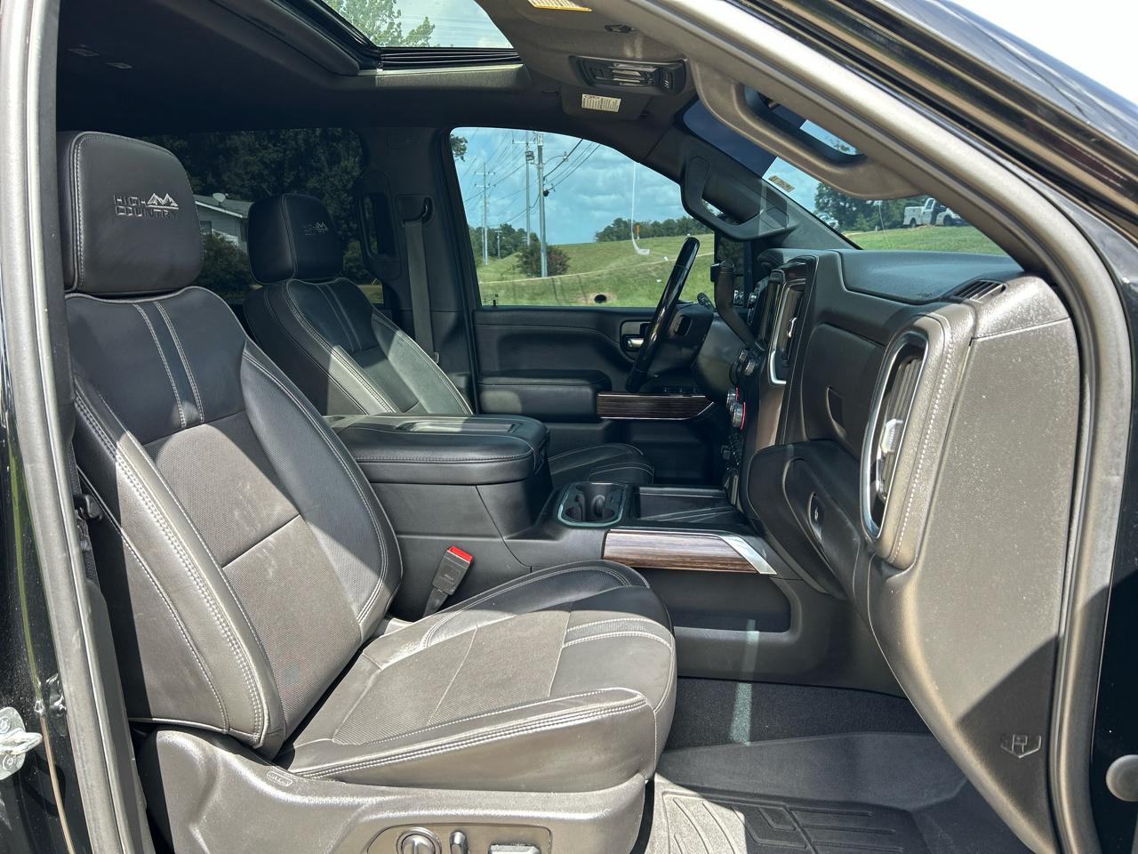 Chevrolet Silverado 2500HD 4WD Crew Cab 159" High Country 2021