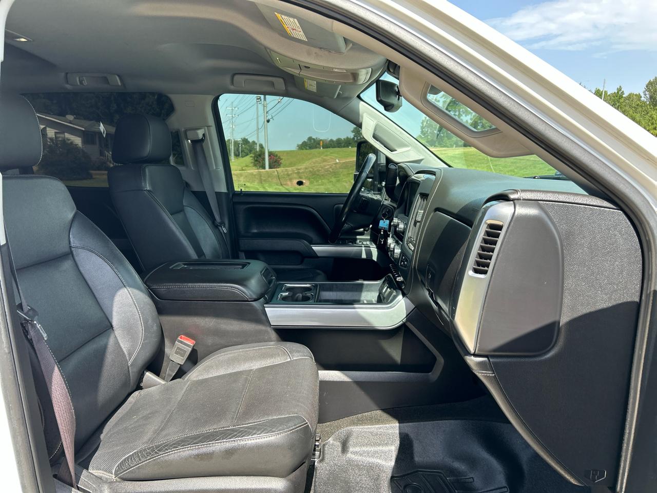 Chevrolet Silverado 2500HD 4WD Crew Cab 153.7" LTZ 2016