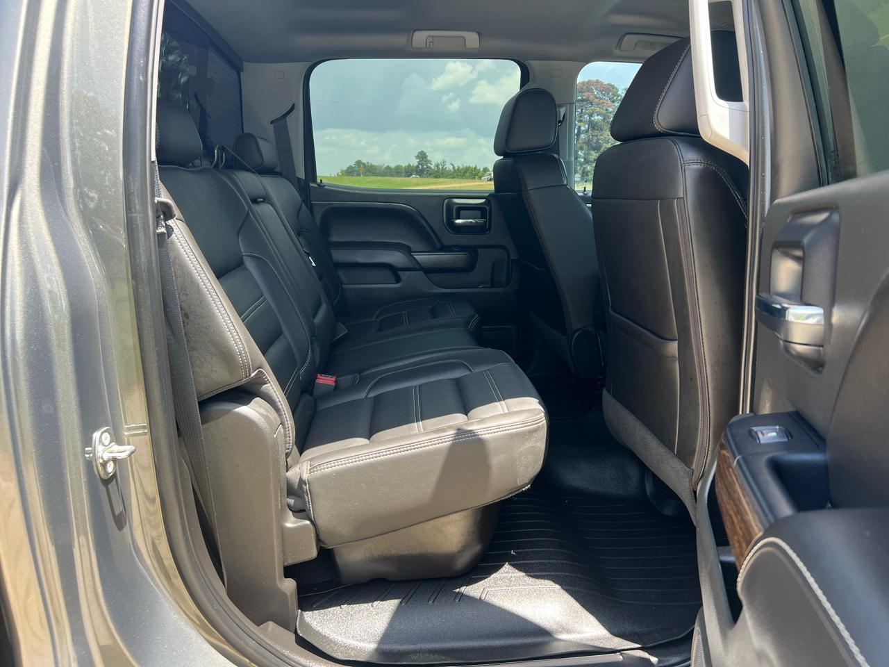 GMC Sierra 1500 4WD Crew Cab 143.5" Denali 2018