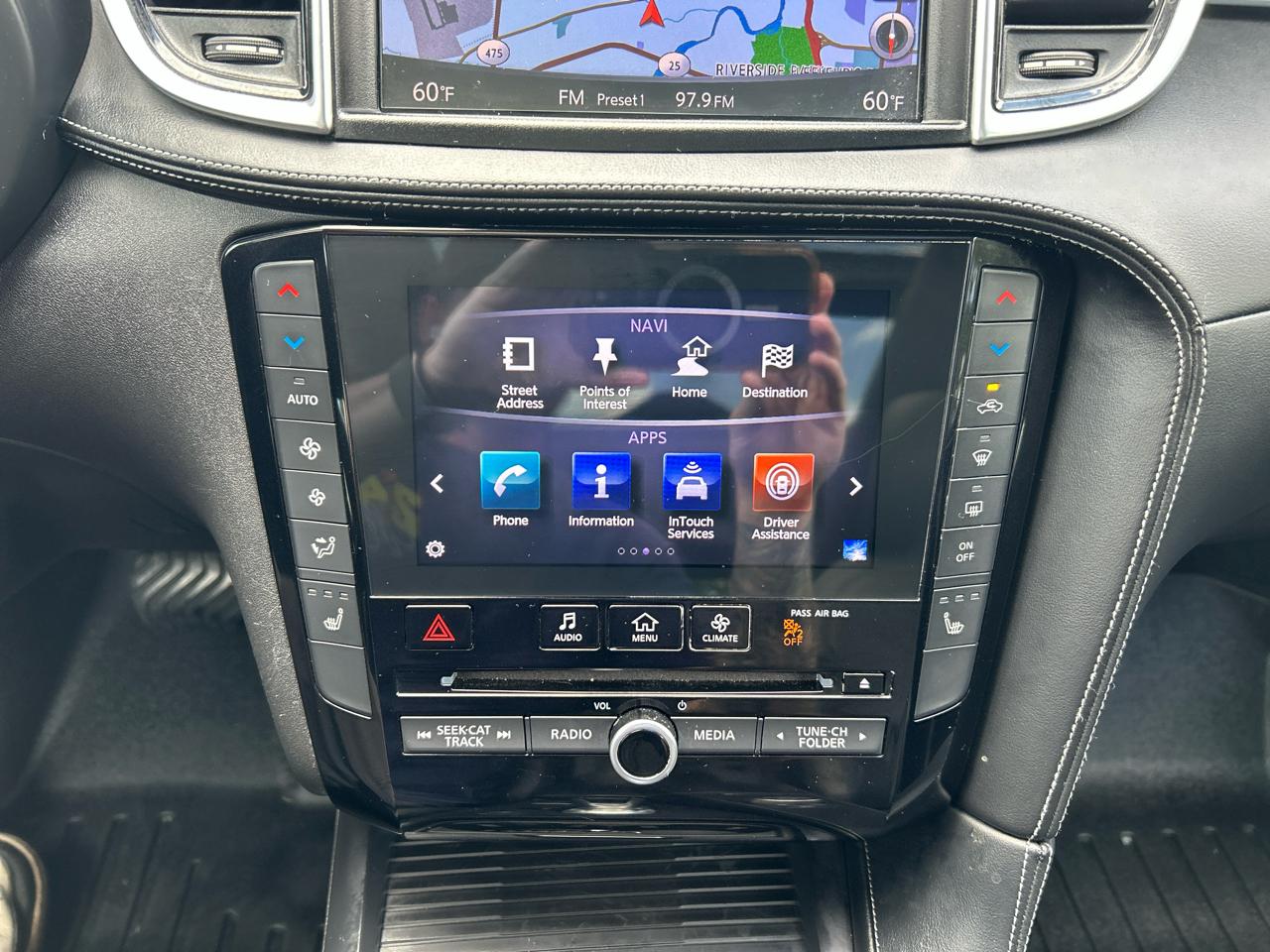 Infiniti QX50 Luxe 4D SUV FWD 2019