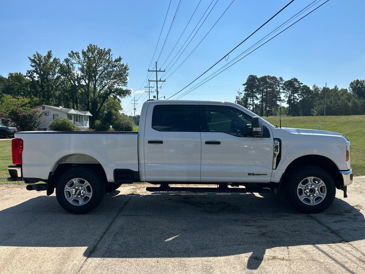 Ford Super Duty F-250 SRW King Ranch 4WD Crew Cab 8' Box 2025
