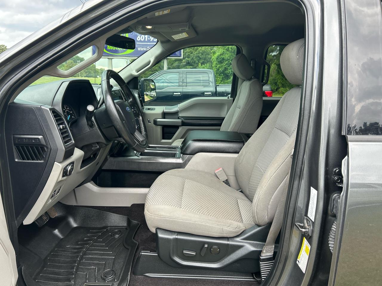 Ford F-150 2WD Reg Cab 126" XLT 2020