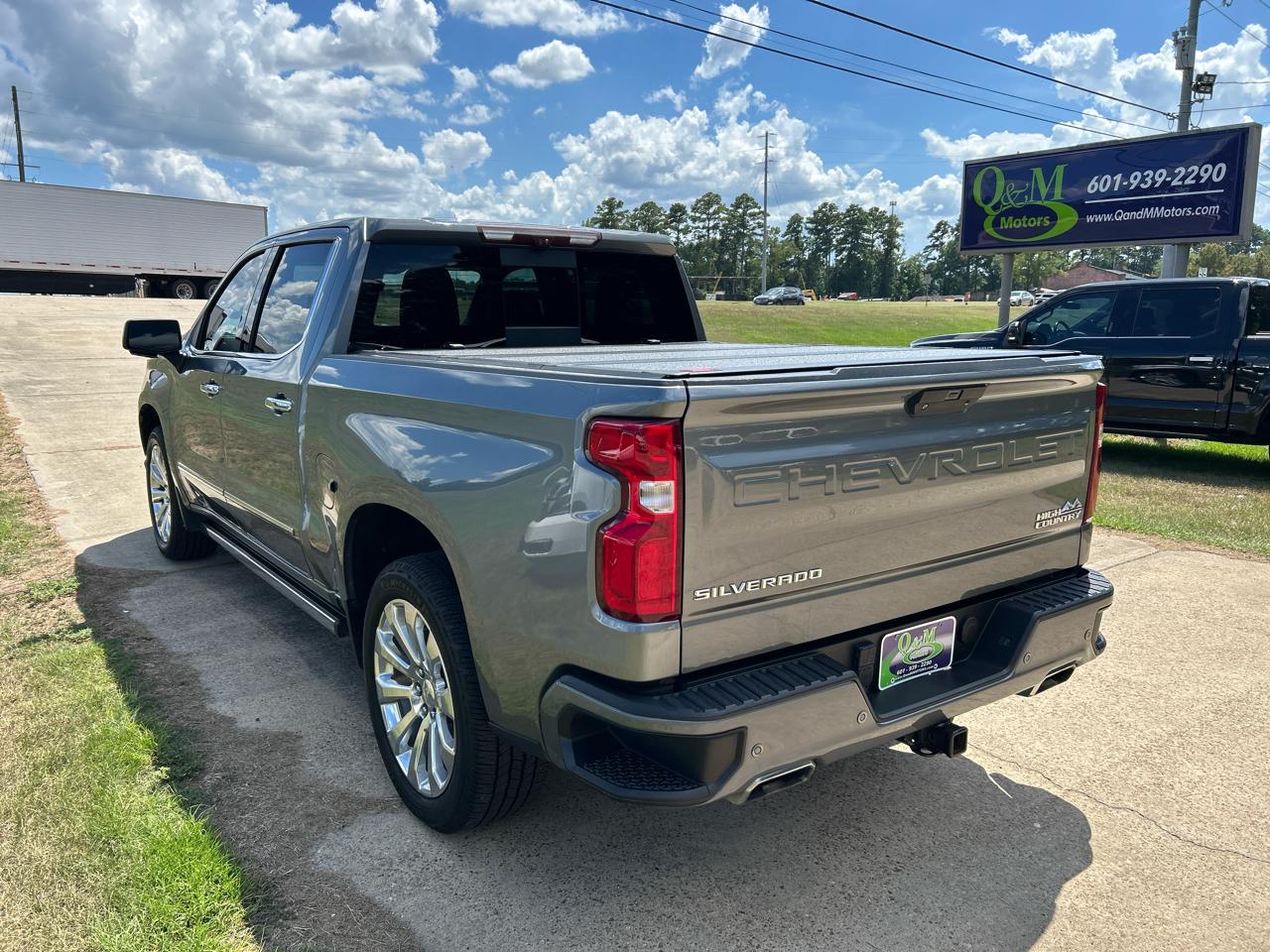 Chevrolet Silverado 1500 4WD Crew Cab 147" High Country 2021