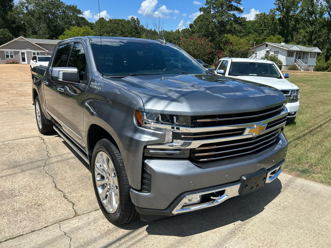 Chevrolet Silverado 1500 4WD Crew Cab 147" High Country 2021