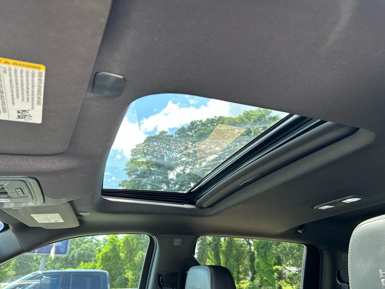 Chevrolet Silverado 1500 4WD Crew Cab 147" High Country 2021