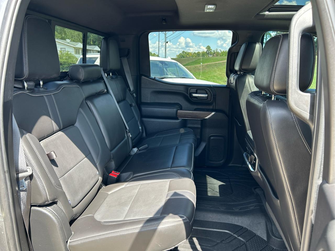 Chevrolet Silverado 1500 4WD Crew Cab 147" High Country 2021