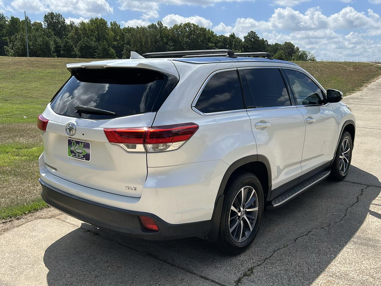 Toyota Highlander XLE V6 FWD (Natl) 2019