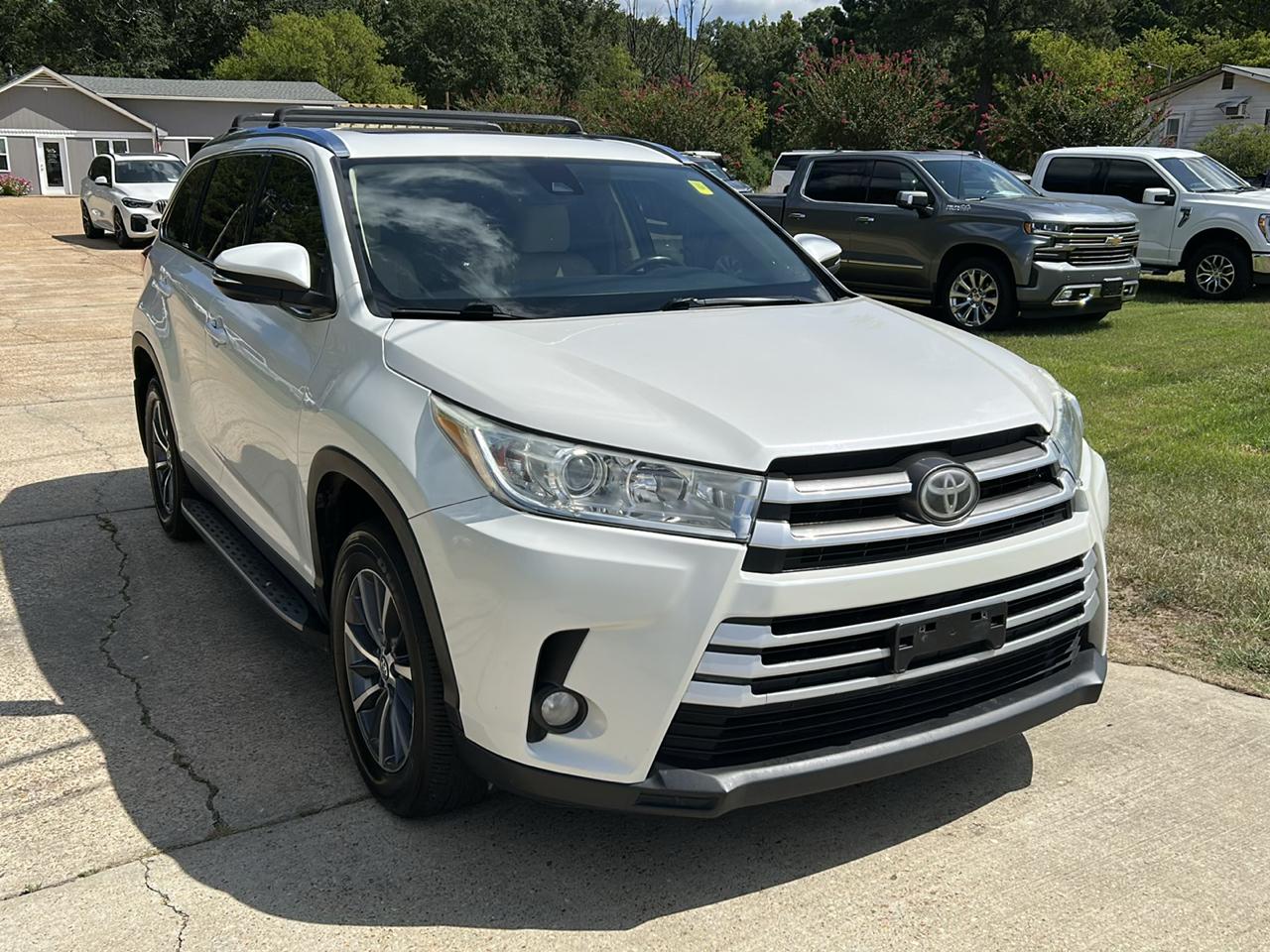 Toyota Highlander XLE V6 FWD (Natl) 2019