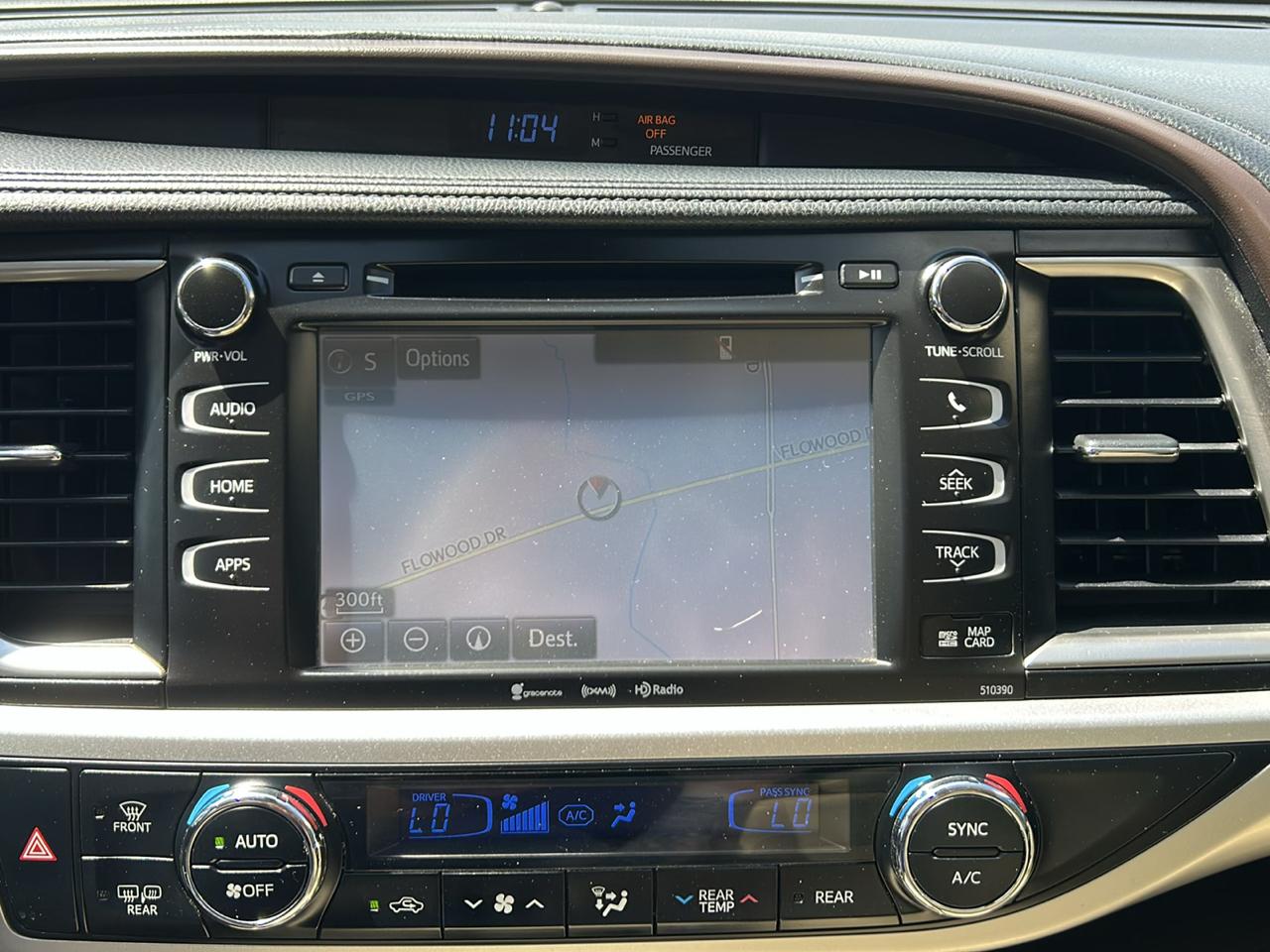 Toyota Highlander XLE V6 FWD (Natl) 2019