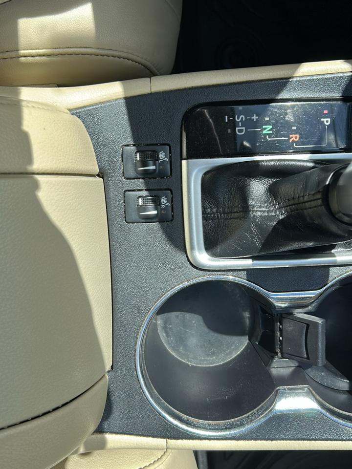 Toyota Highlander XLE V6 FWD (Natl) 2019