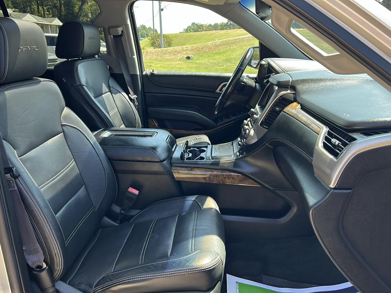 GMC Yukon 2WD 4dr Denali 2015