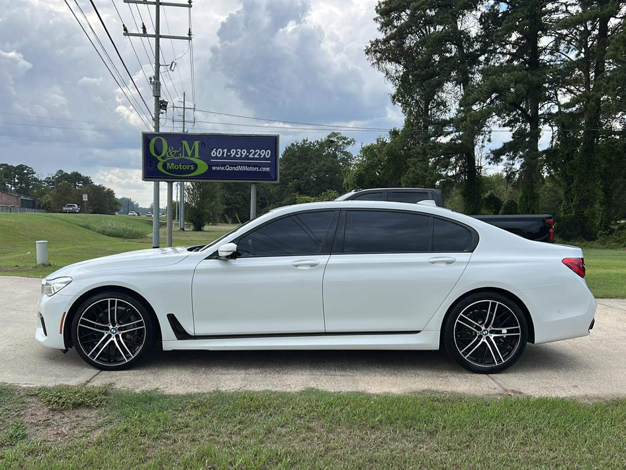 BMW 7 Series 740i Sedan 2017