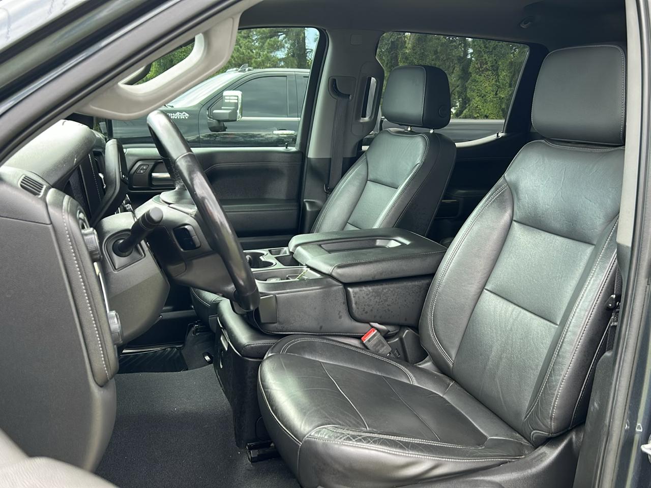 Chevrolet Silverado 1500 2WD Crew Cab 147" LT 2020