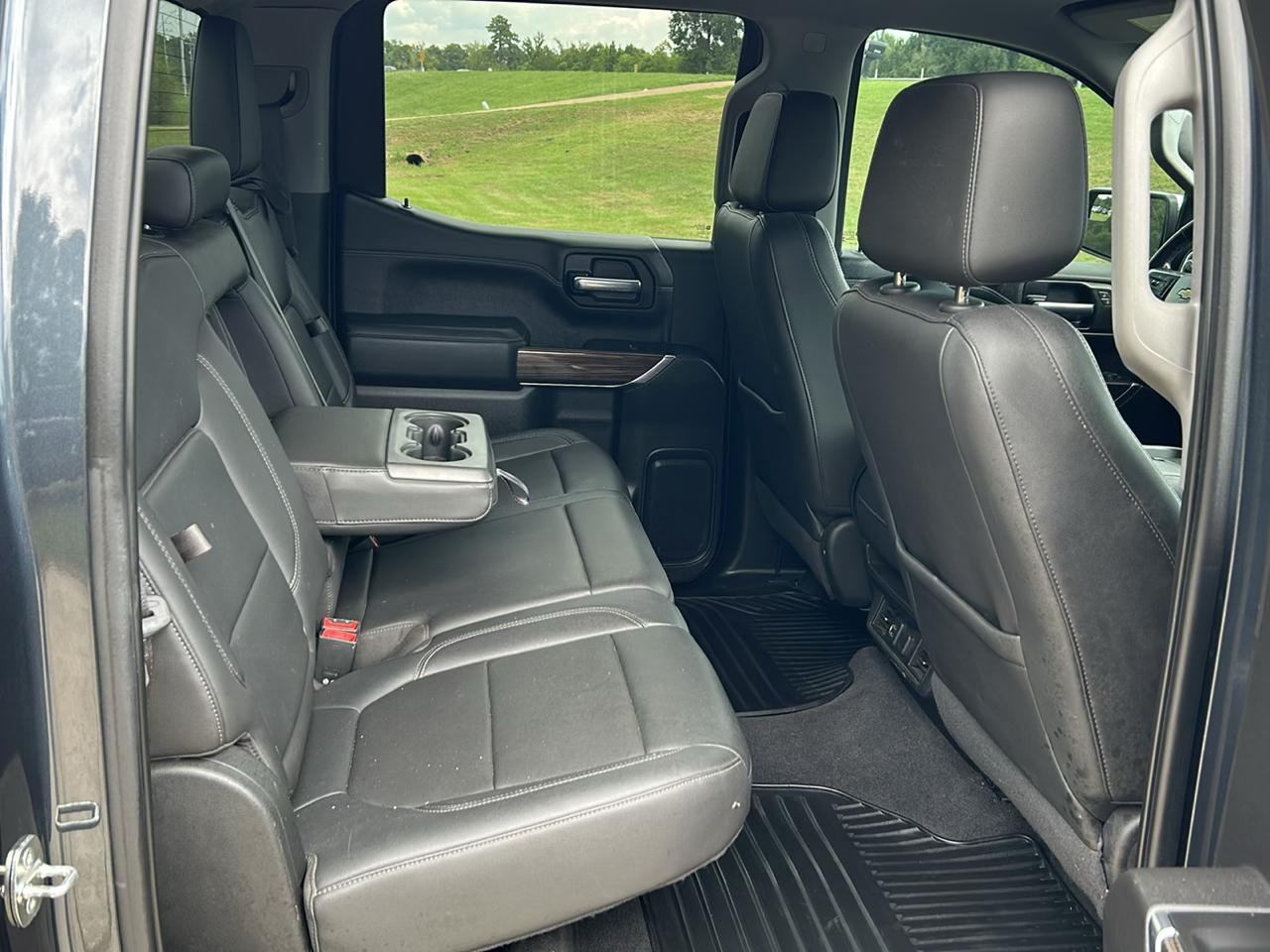 Chevrolet Silverado 1500 2WD Crew Cab 147" LT 2020