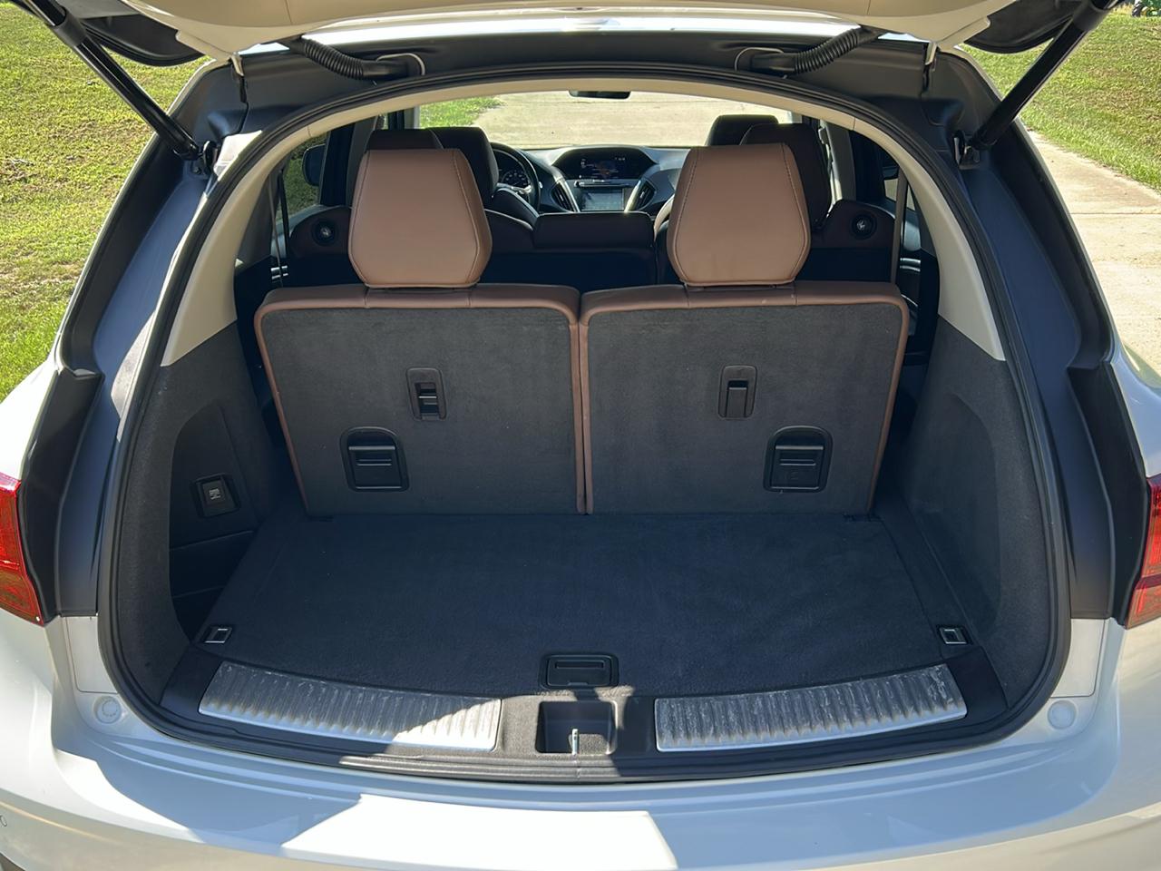 Acura MDX FWD 7-Passenger w/Technology Pkg 2020