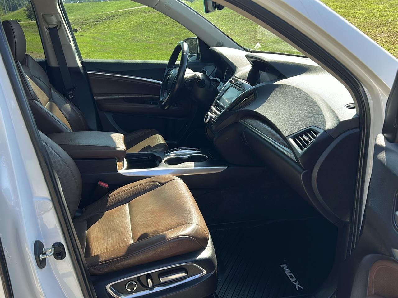 Acura MDX FWD 7-Passenger w/Technology Pkg 2020