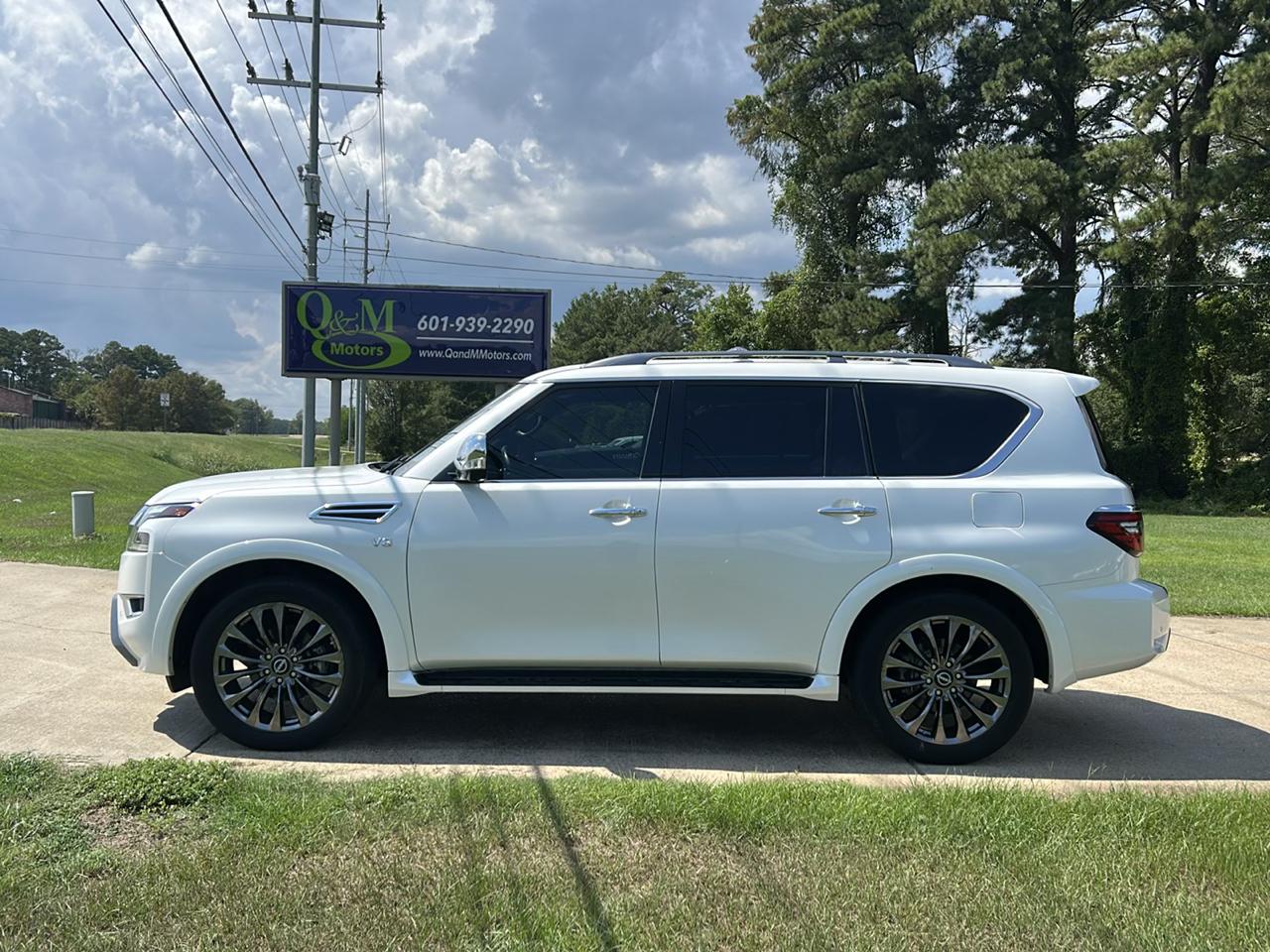 Nissan Armada 4x4 Platinum 2021