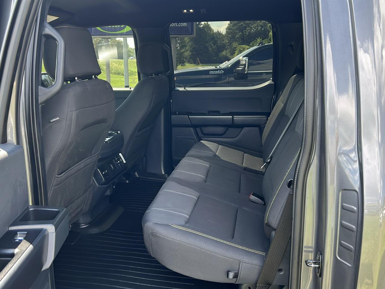 Ford F-150 4WD Reg Cab 126" STX 2024
