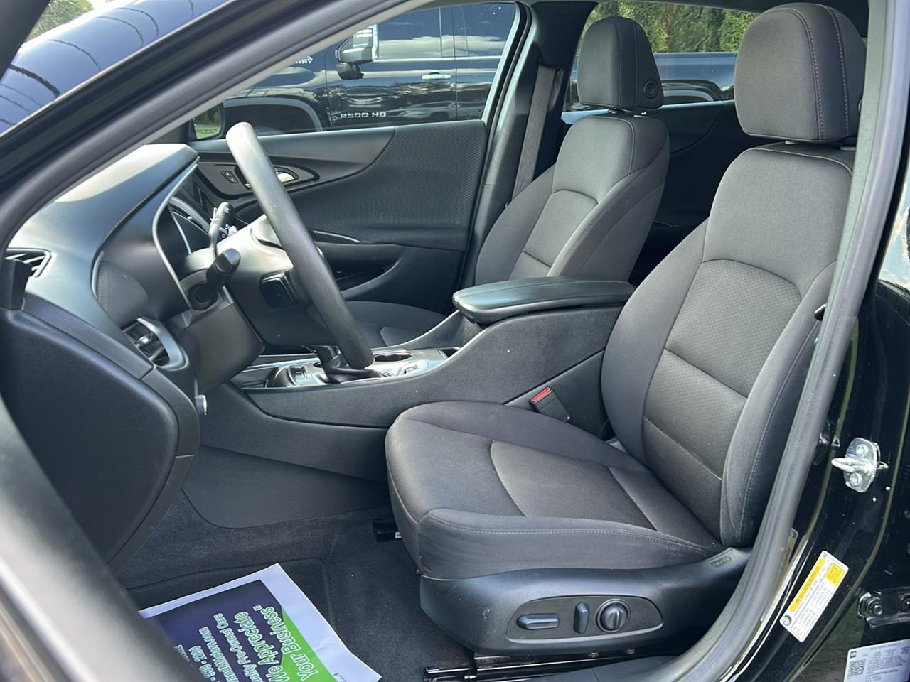 Chevrolet Malibu 4dr Sdn LT 2022