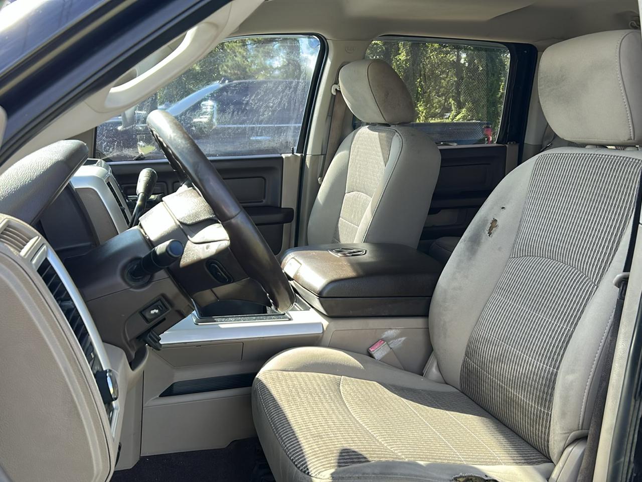 Dodge Ram 3500 2WD Crew Cab 169" SLT 2010