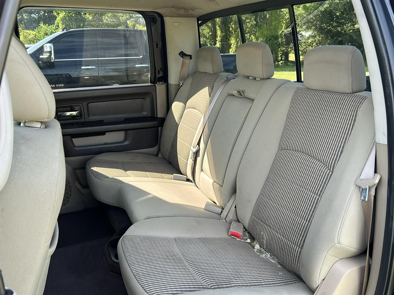 Dodge Ram 3500 2WD Crew Cab 169" SLT 2010