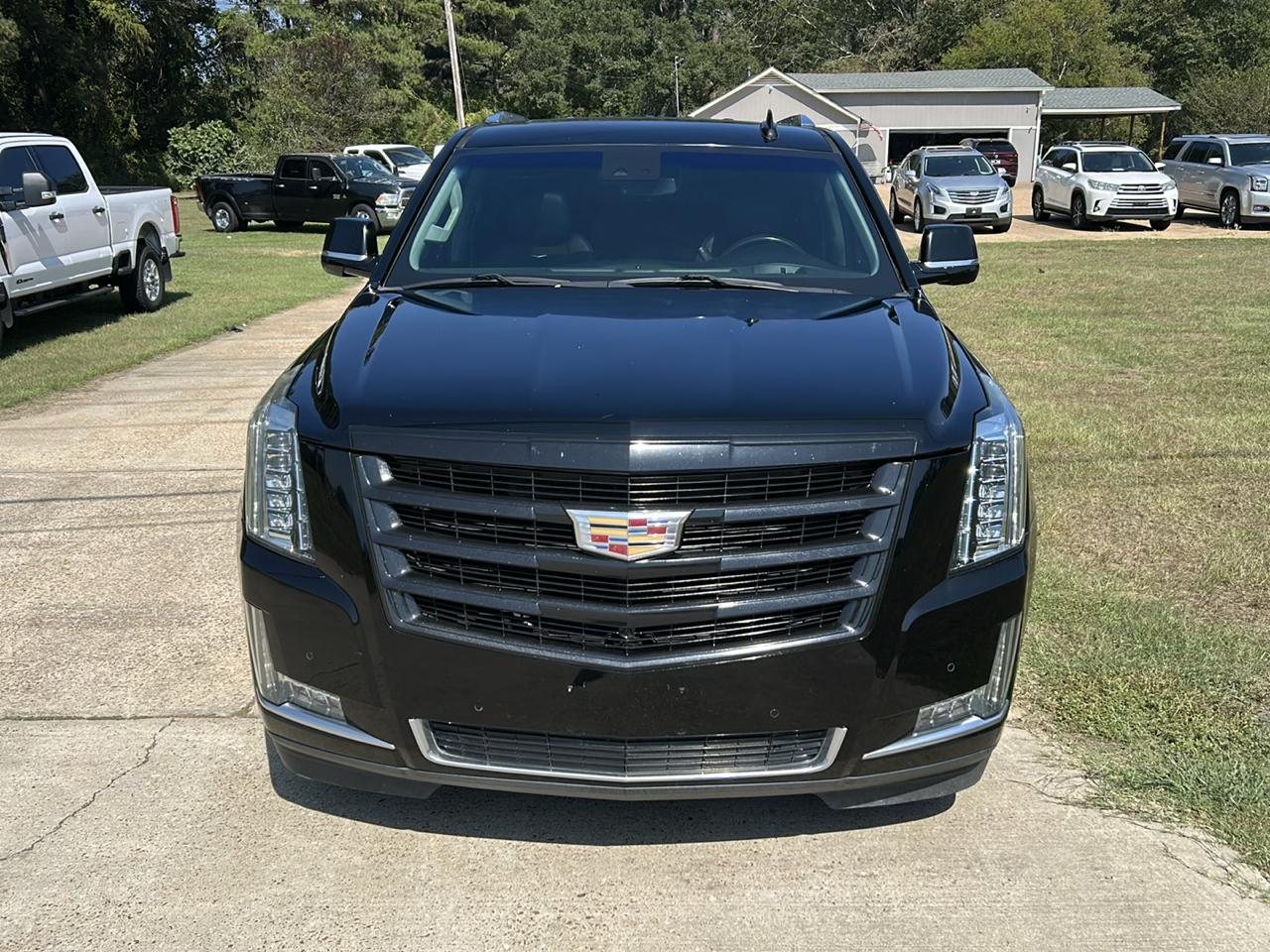 Cadillac Escalade 4WD 4dr Luxury 2018