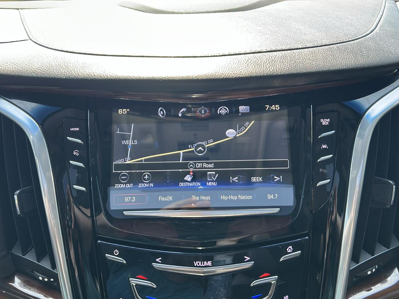 Cadillac Escalade 4WD 4dr Luxury 2018