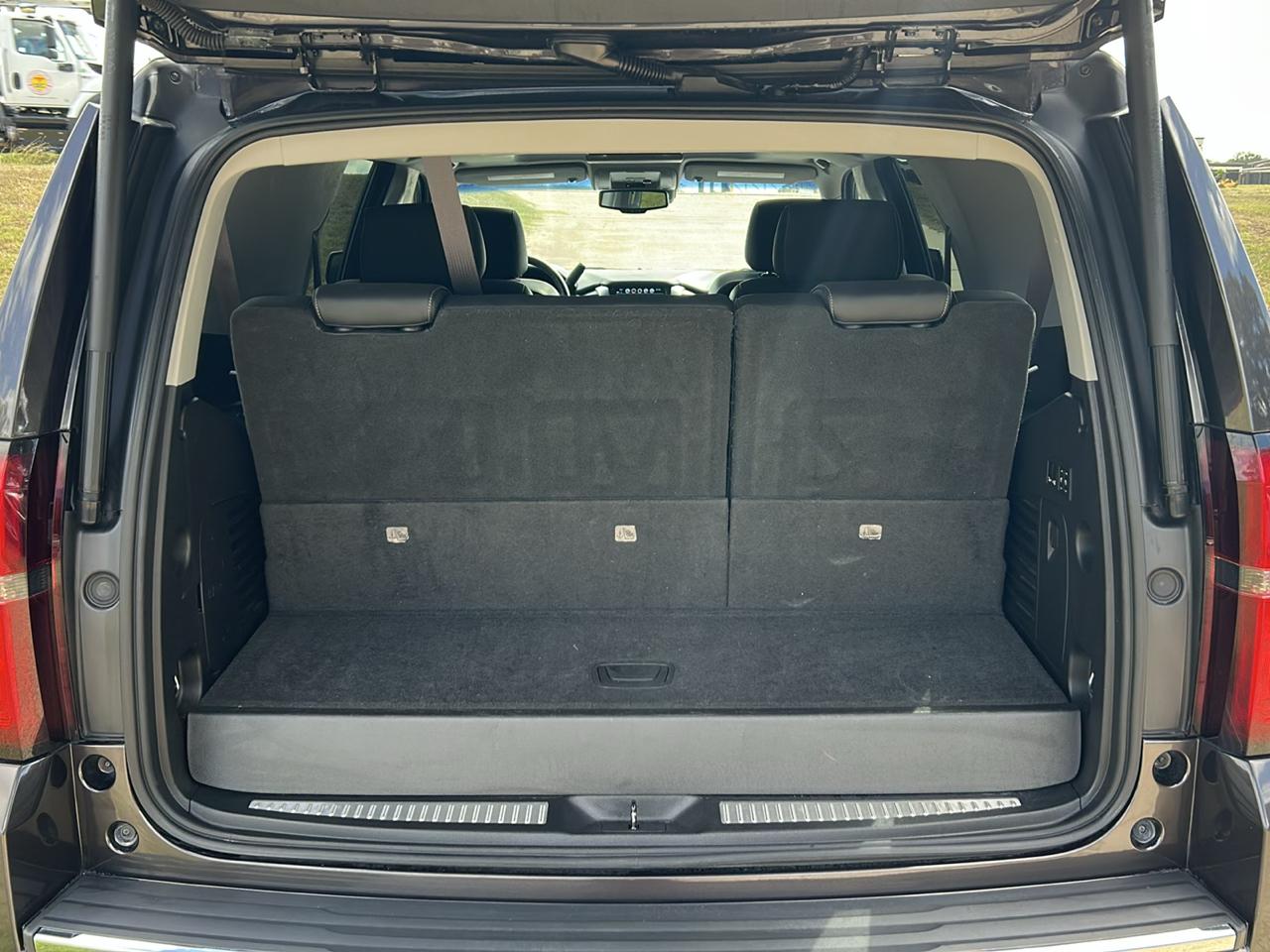 Chevrolet Tahoe 2WD 4dr Premier 2017