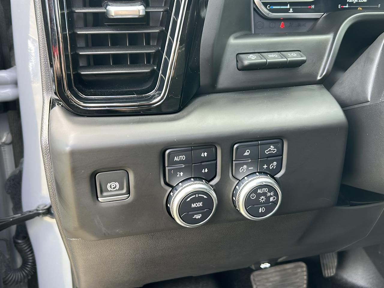 GMC Sierra 1500  2025