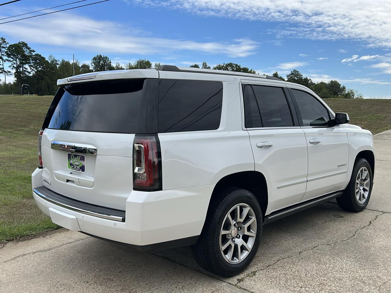 GMC Yukon 2WD 4dr Denali 2019