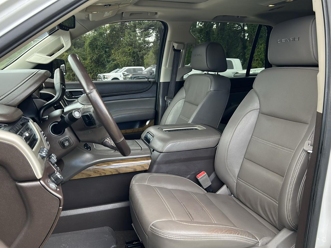 GMC Yukon 2WD 4dr Denali 2019