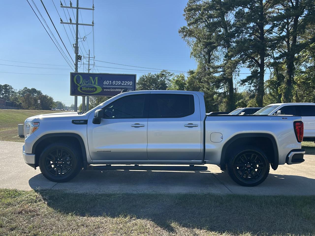 GMC Sierra 1500 4WD Crew Cab 147" Elevation w/3SB 2021