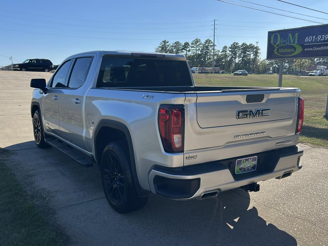 GMC Sierra 1500 4WD Crew Cab 147" Elevation w/3SB 2021