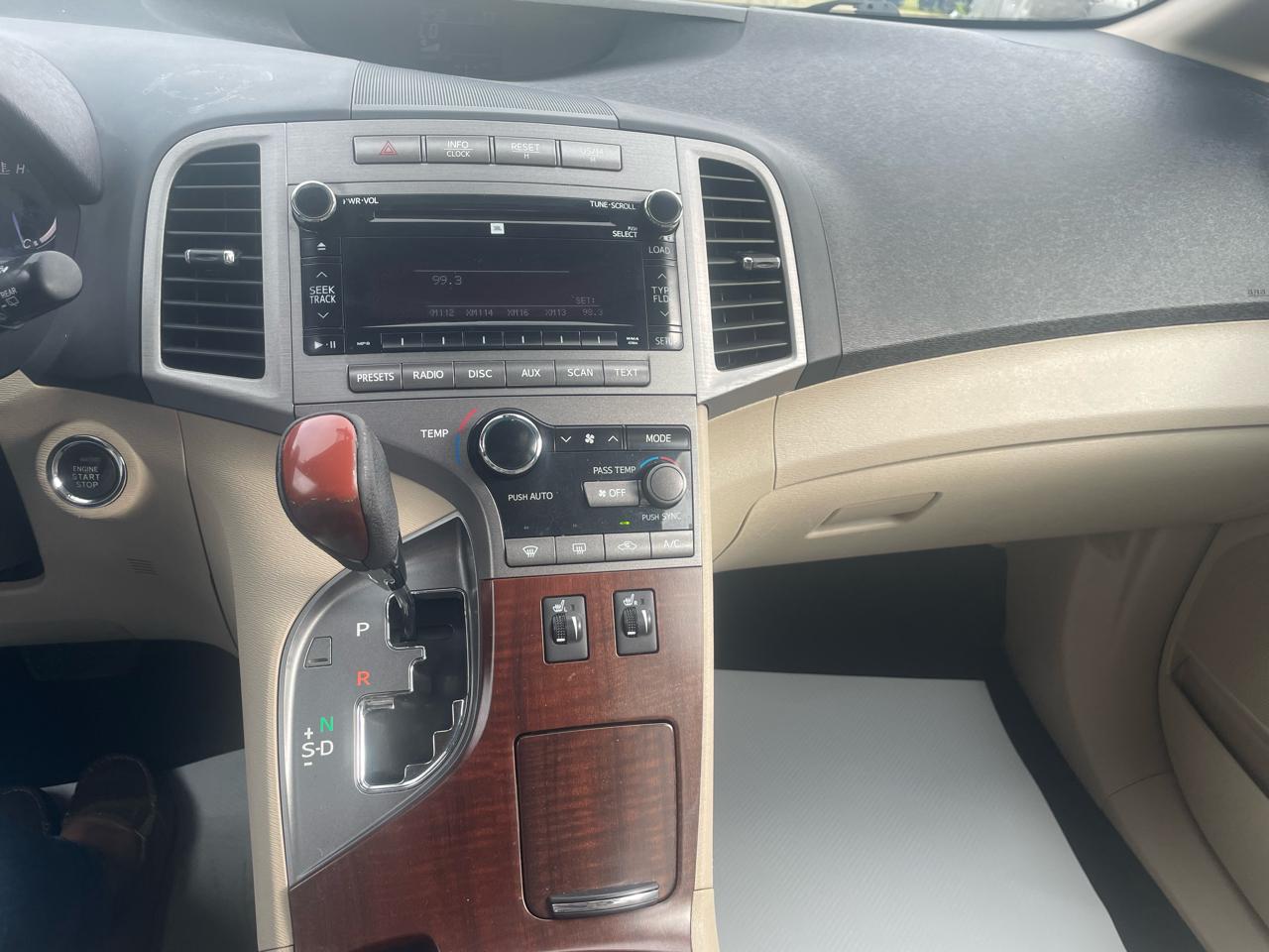 2011 Toyota Venza Base - Photo 12