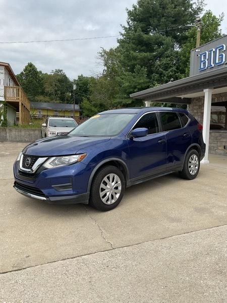 Nissan Rogue  2020