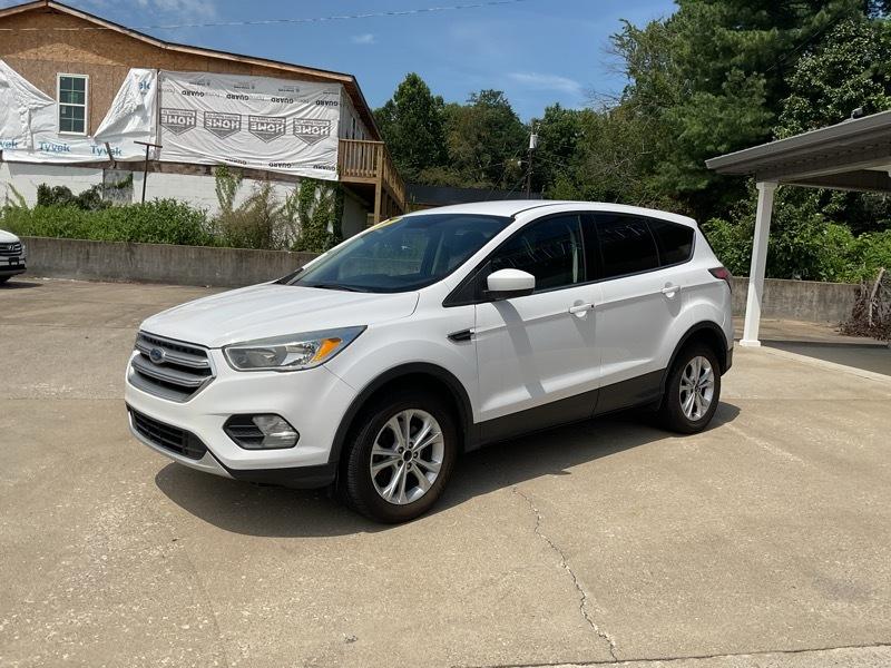 Ford Escape  2017