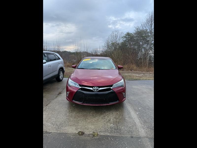 2016 Toyota Camry XSE