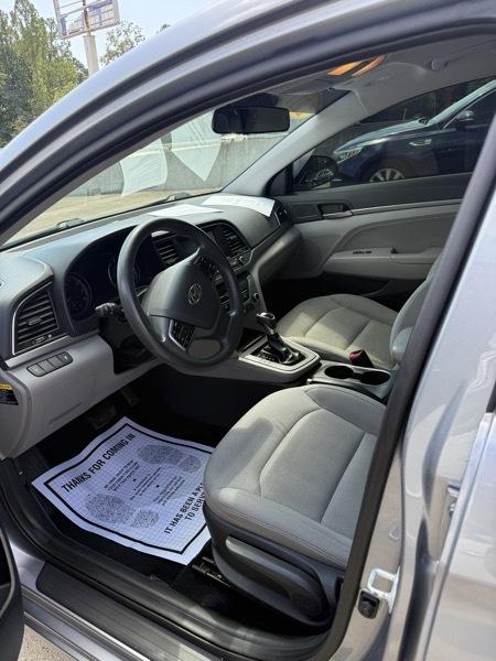Hyundai Elantra SE 2017