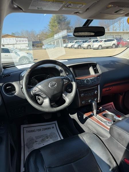 Nissan Pathfinder S 2017