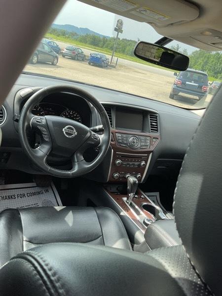 Nissan Pathfinder  2017