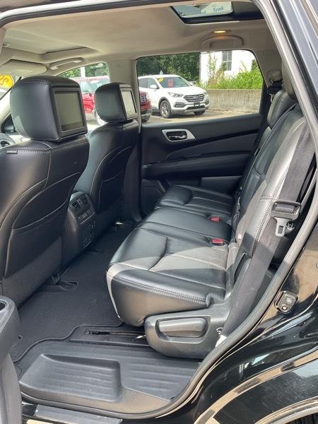 Nissan Pathfinder  2017