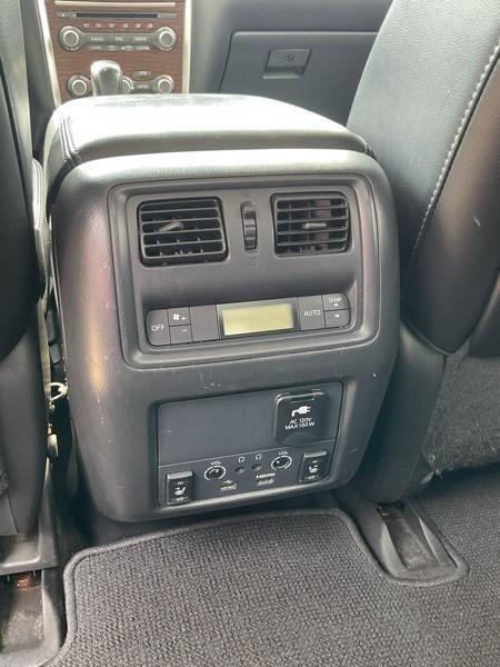Nissan Pathfinder  2017