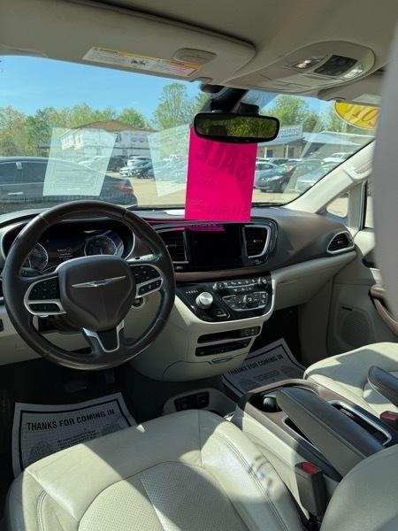 Chrysler Pacifica  2017