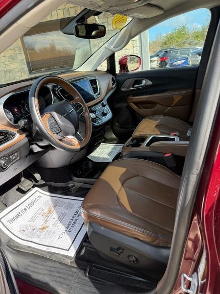 Chrysler Pacifica Limited 2017