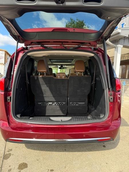 Chrysler Pacifica Limited 2017